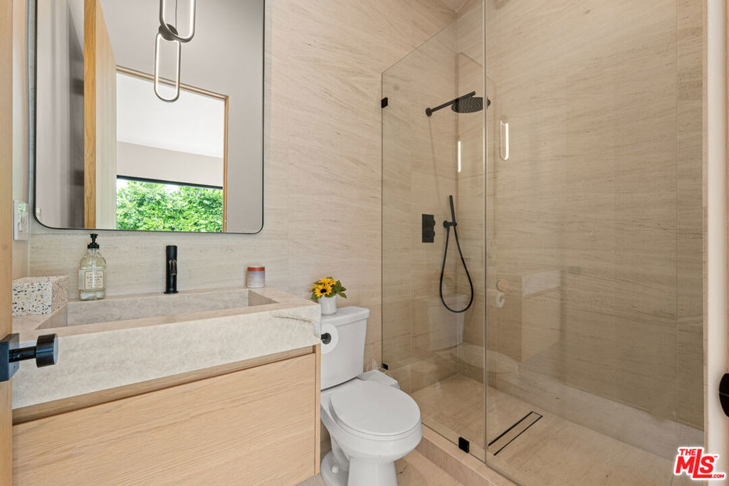 4740 Sunnyslope Avenue - Photo 43