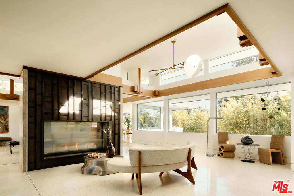1061 Loma Vista Drive - Photo 9