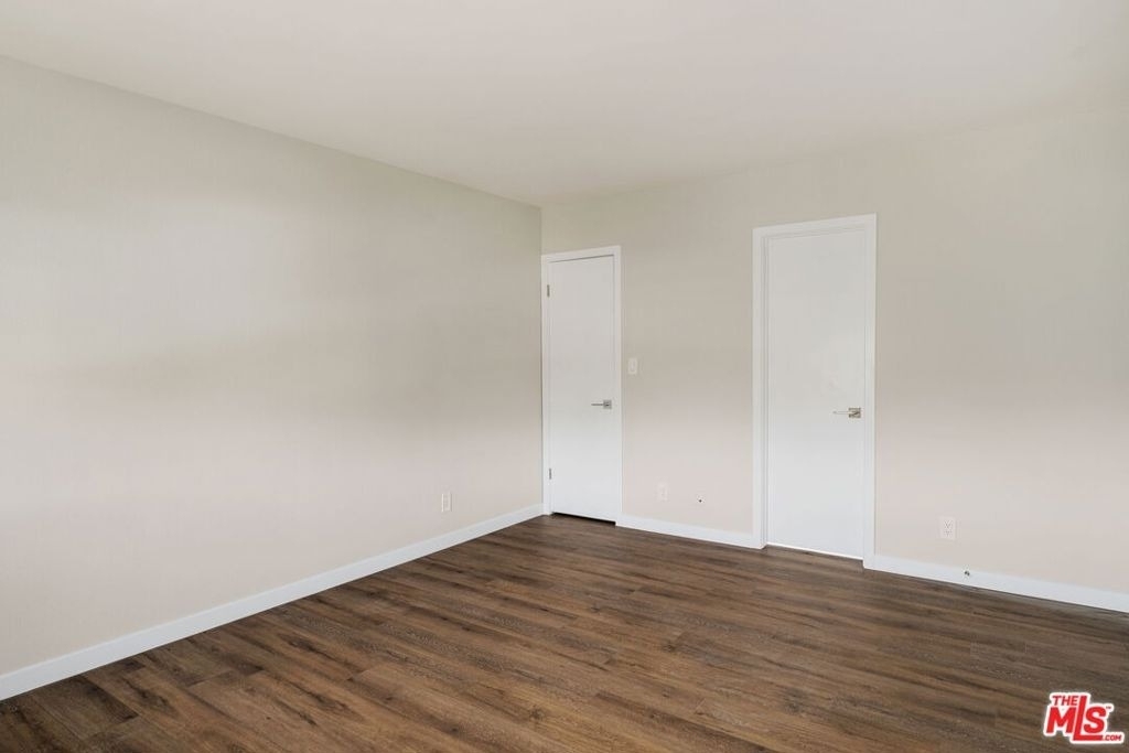 1342 Harvard Street - Photo 14
