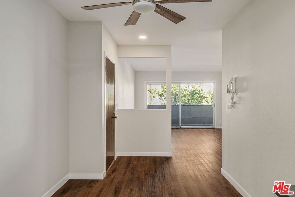 1342 Harvard Street - Photo 6