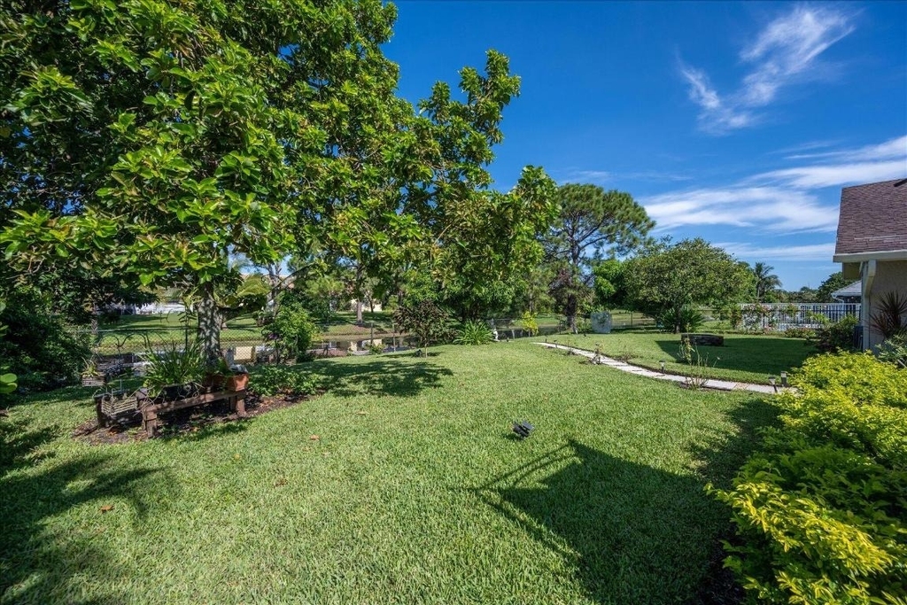 13889 Geranium Place - Photo 28