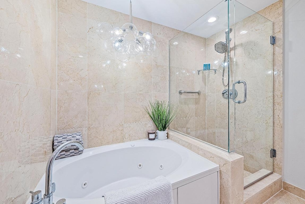 550 Okeechobee Boulevard - Photo 6