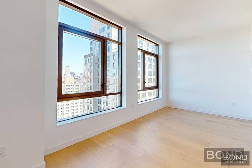 480 Kent Avenue - Photo 2
