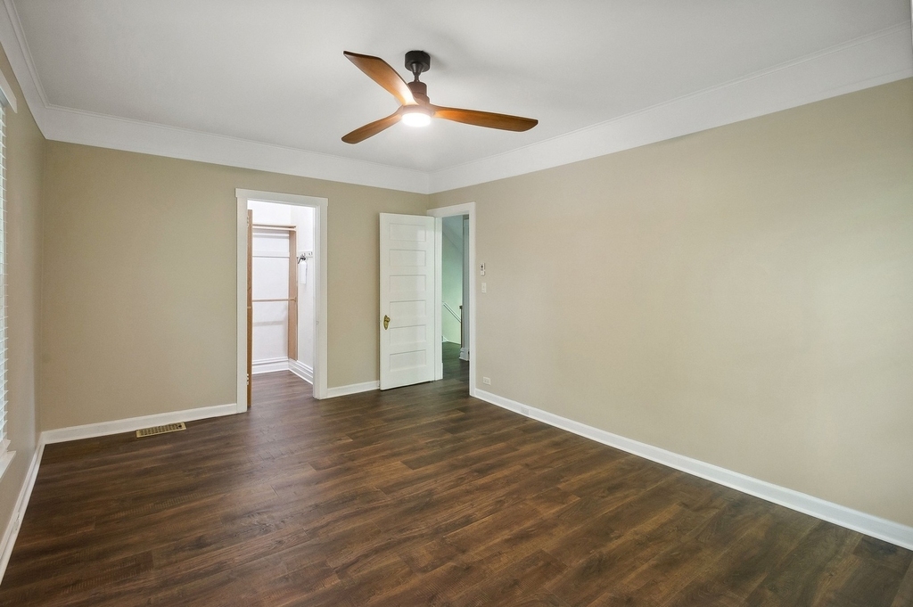 2078 Linden Avenue - Photo 7