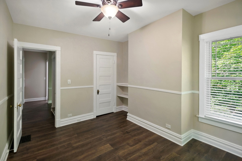 2078 Linden Avenue - Photo 12