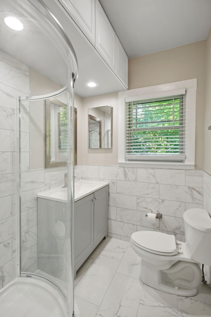 2078 Linden Avenue - Photo 10