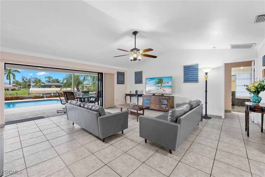 1327 Se 17th Street - Photo 21