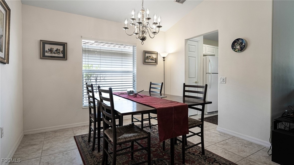 10082 Oakhurst Way - Photo 9