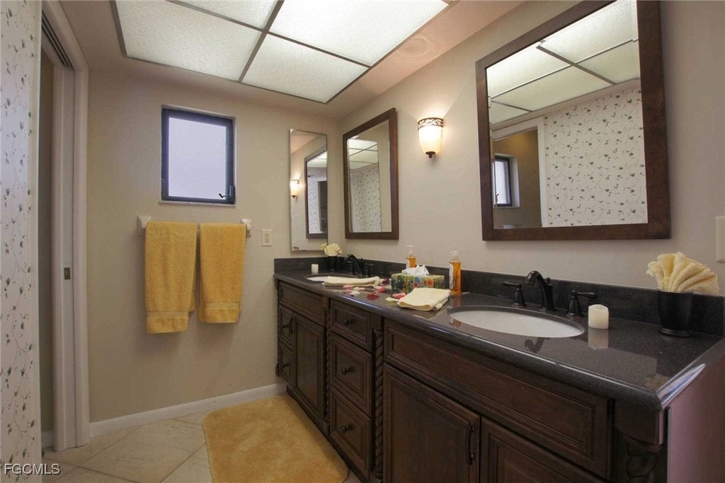 1422 Se 12th Terrace - Photo 9