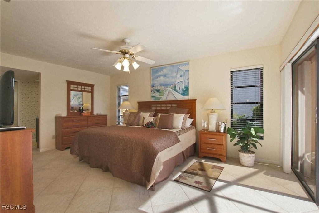 1422 Se 12th Terrace - Photo 8