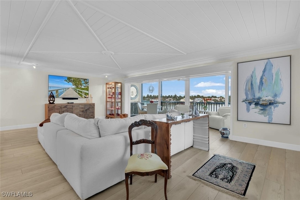 222 Harbour Drive - Photo 1