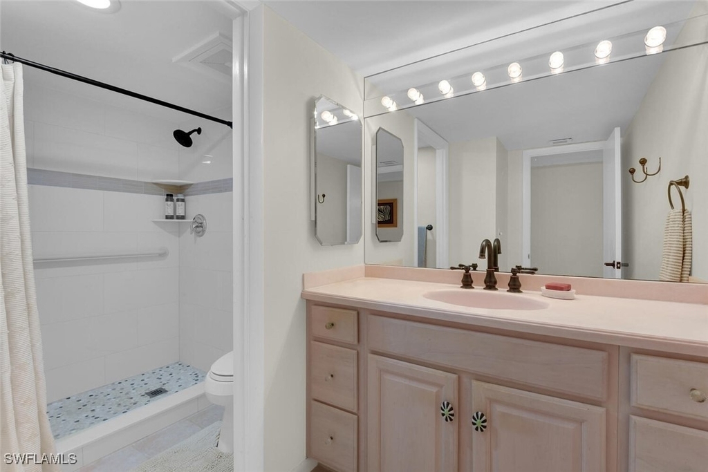 222 Harbour Drive - Photo 22