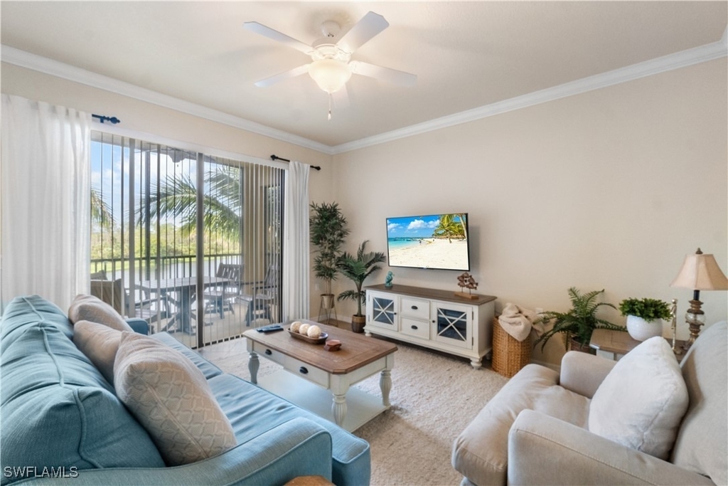 9727 Acqua Court - Photo 0
