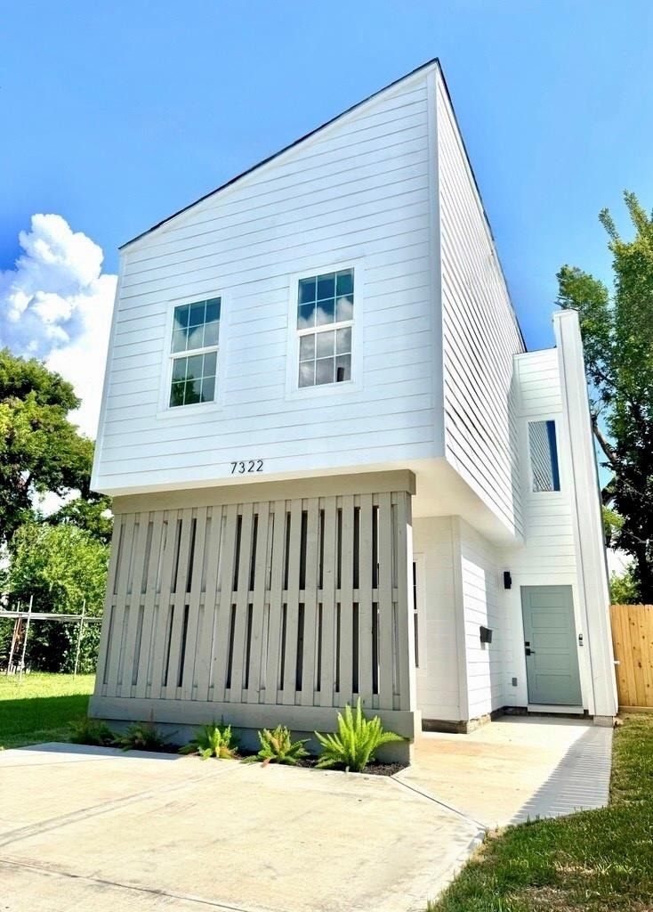7322 Laredo Street - Photo 1