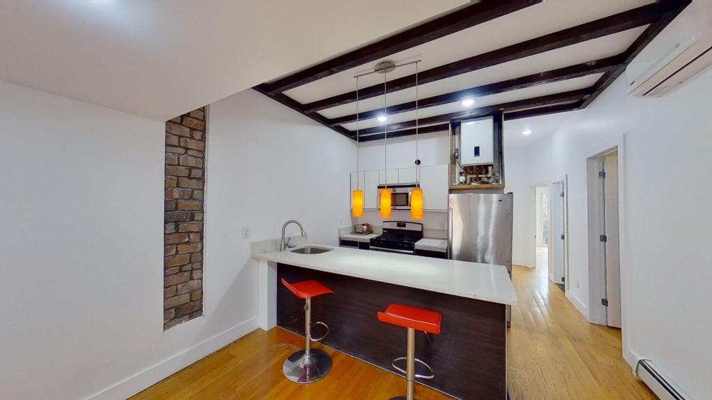 564 Central Avenue - Photo 0