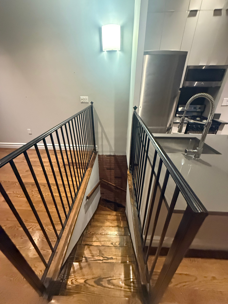 246 Mott Street - Photo 3