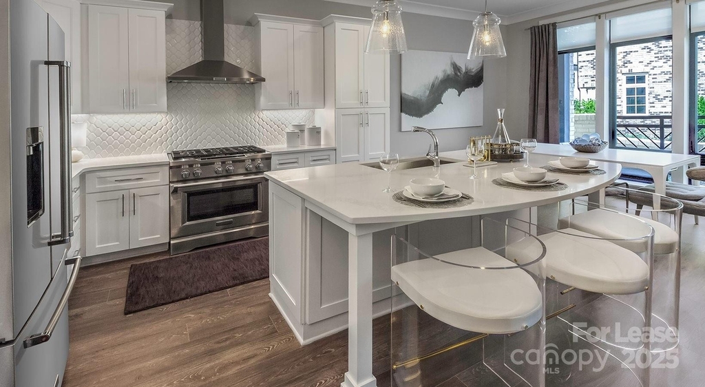 2426 Vail Avenue - Photo 15