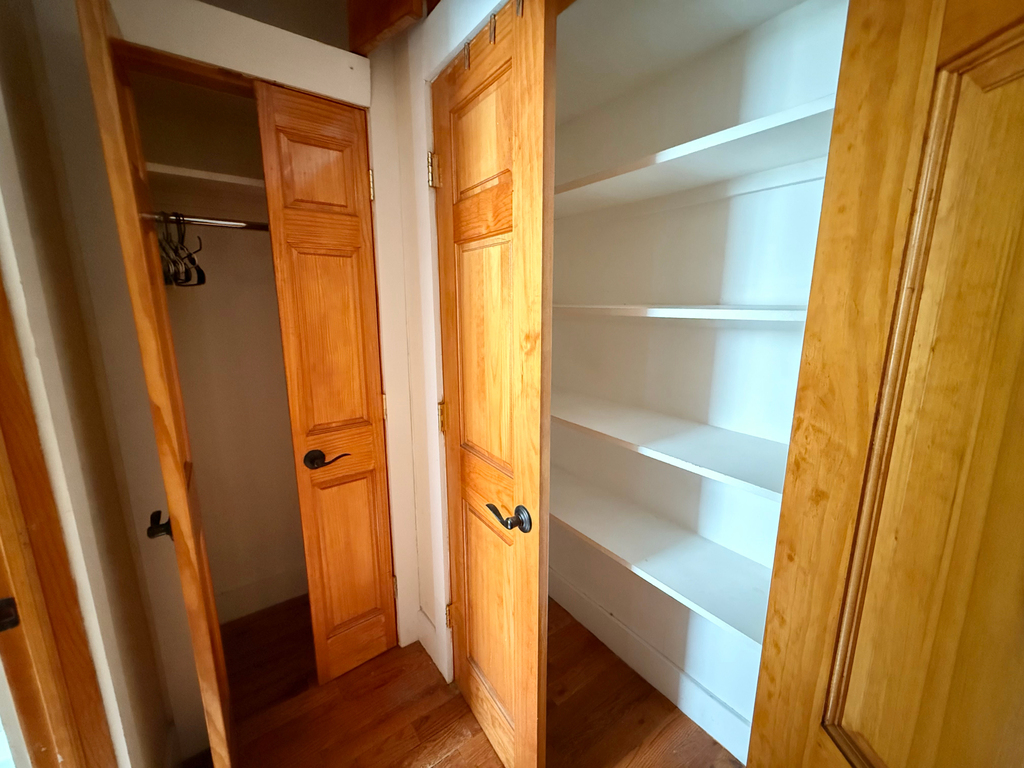 62 Clarkson Avenue - Photo 5