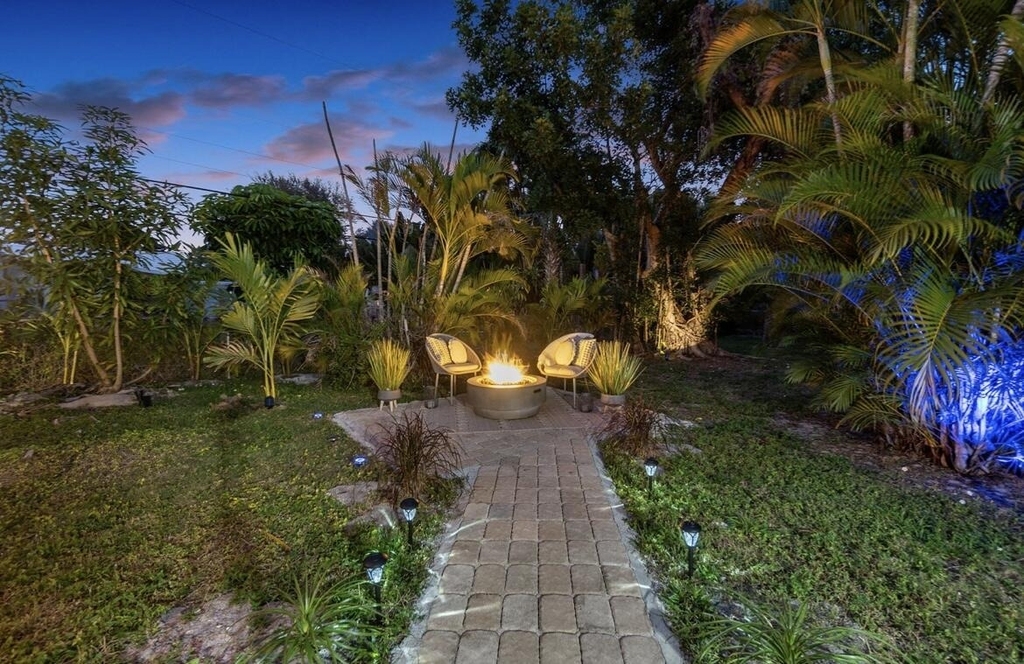 727 S Lake Drive - Photo 18