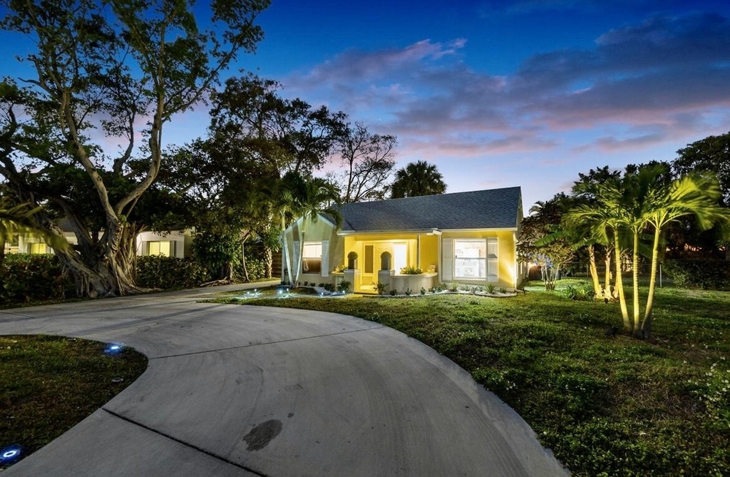 727 S Lake Drive - Photo 4