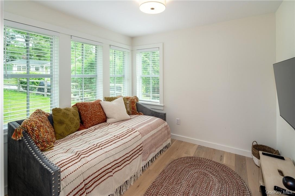 24 Cove Road - Photo 13
