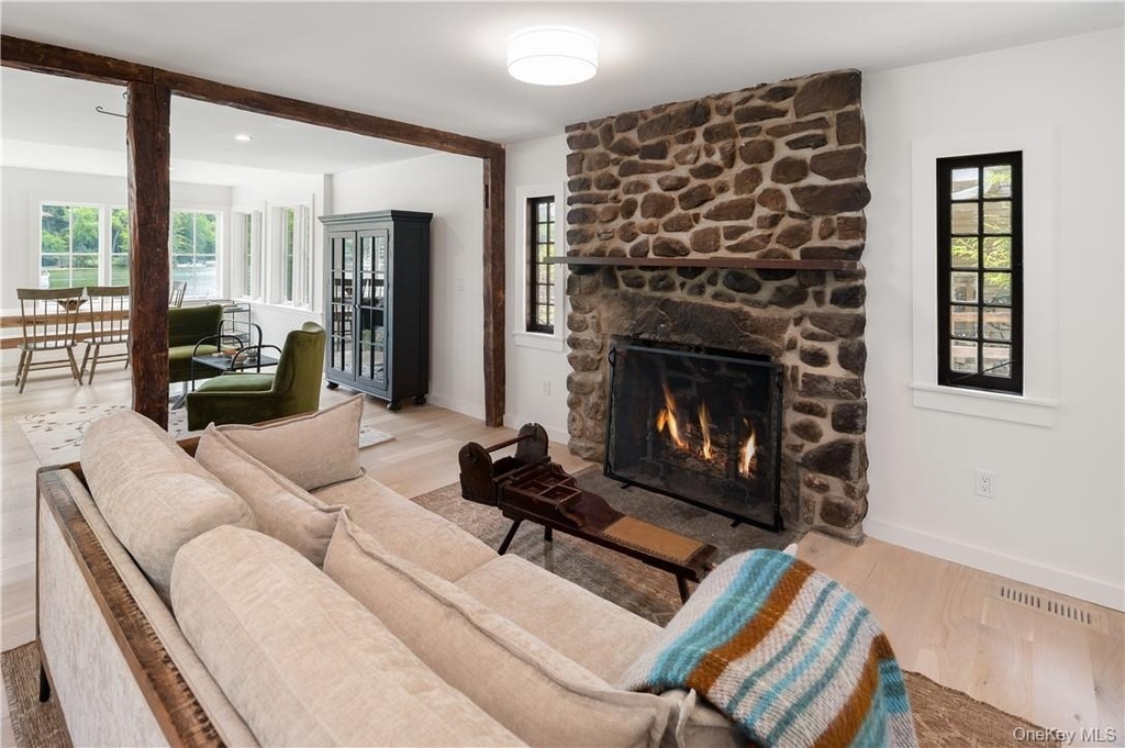 24 Cove Road - Photo 4