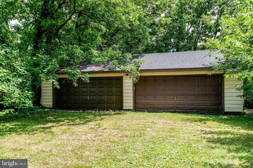110 Weston Avenue - Photo 0