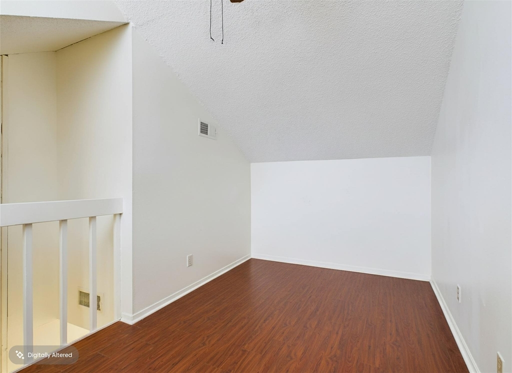 908 Poplar St - Photo 6