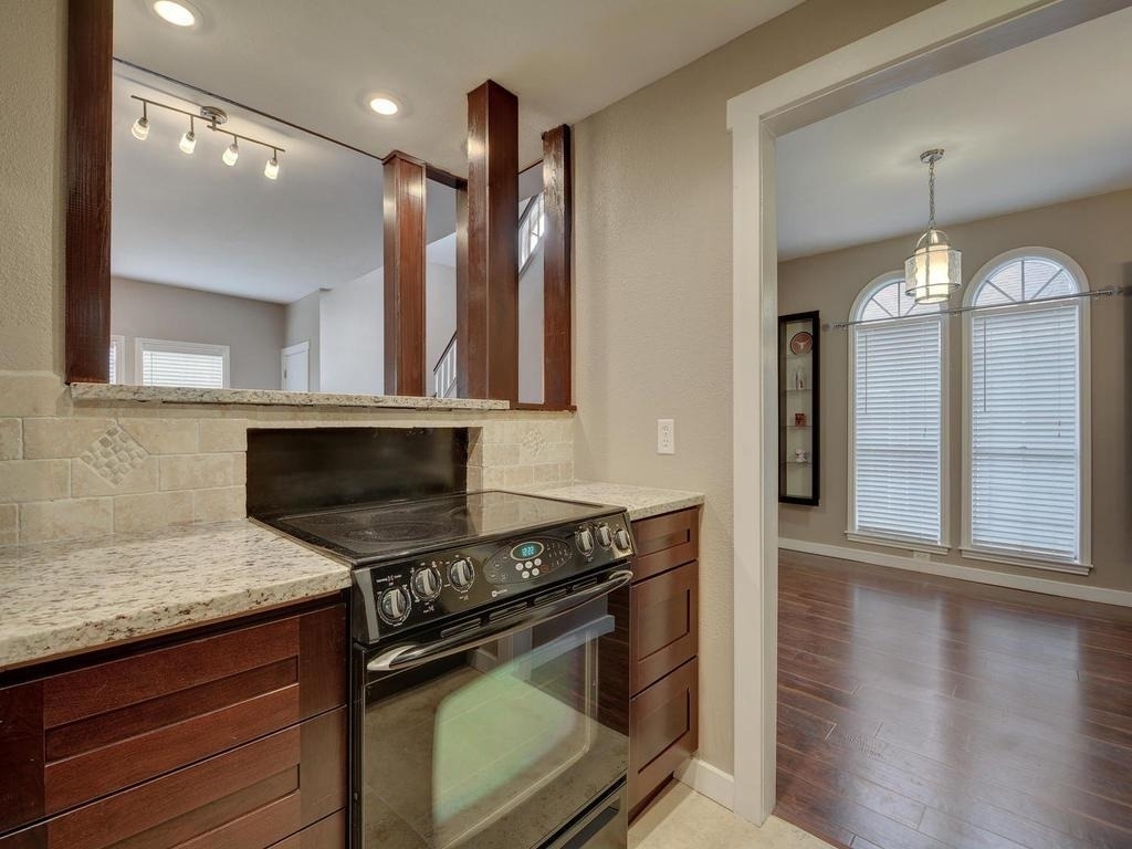 2529 Rio Grande St - Photo 13