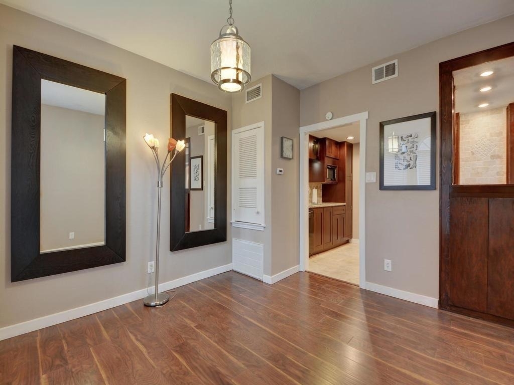 2529 Rio Grande St - Photo 11