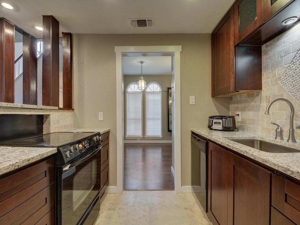 2529 Rio Grande St - Photo 16