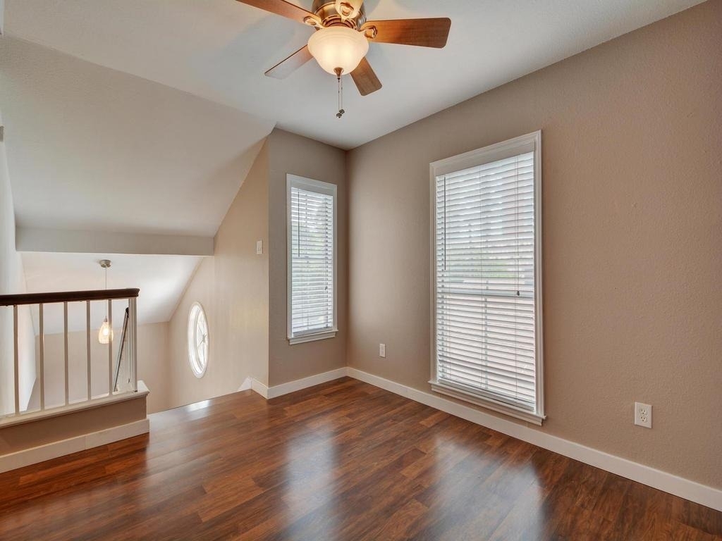2529 Rio Grande St - Photo 18