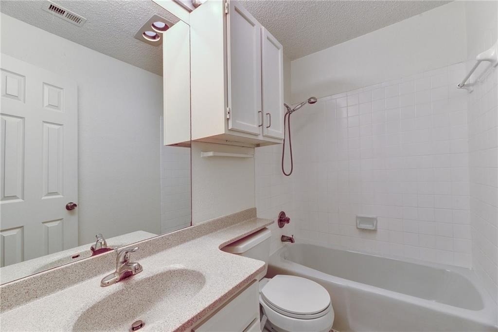908 Poplar St - Photo 12