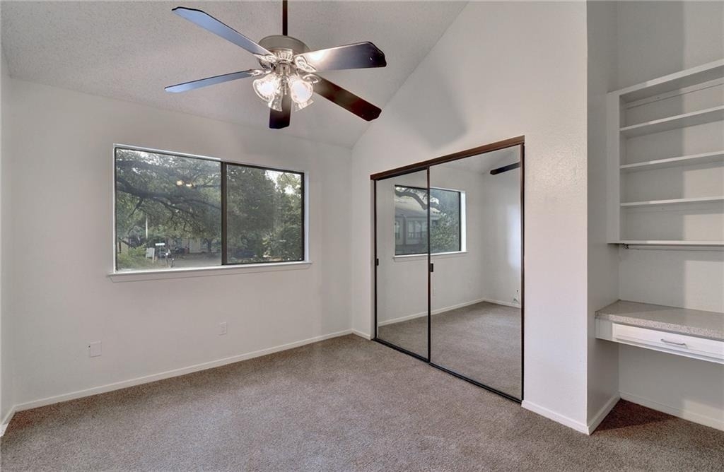 908 Poplar St - Photo 11