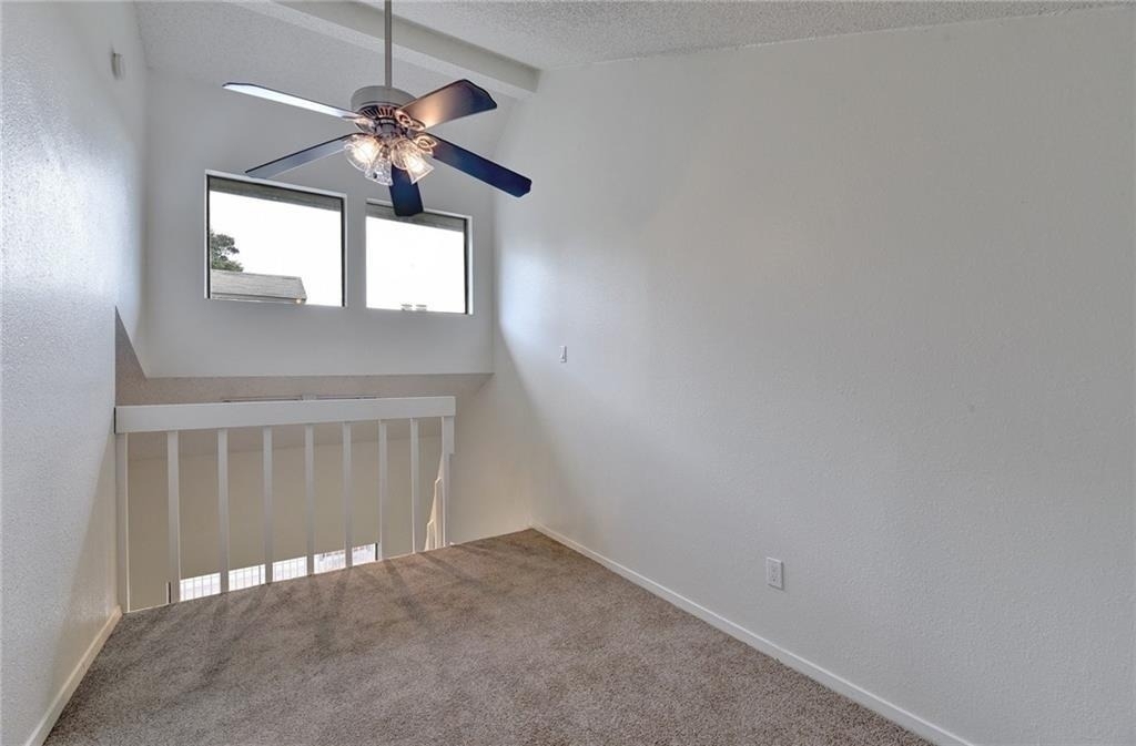 908 Poplar St - Photo 7