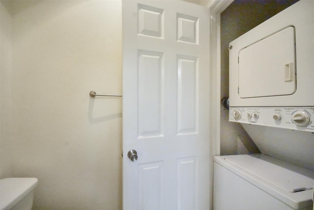 2529 Rio Grande St - Photo 12