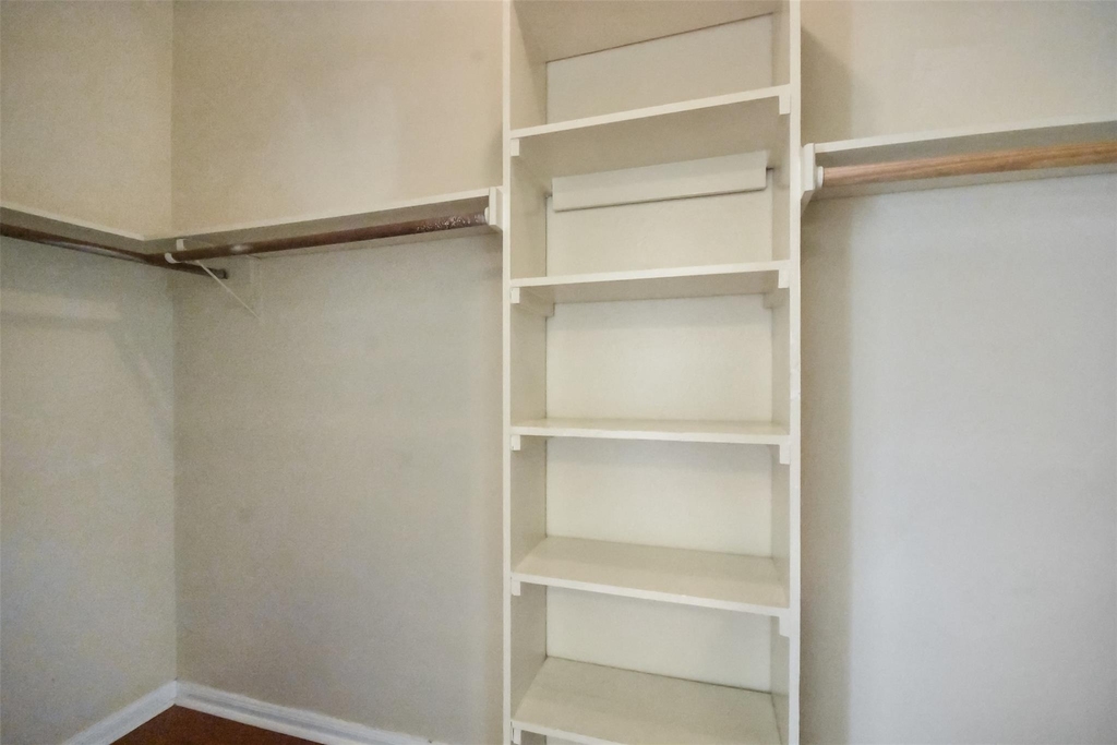 2529 Rio Grande St - Photo 16