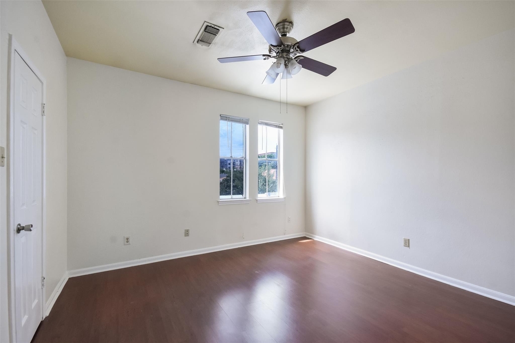 2529 Rio Grande St - Photo 19