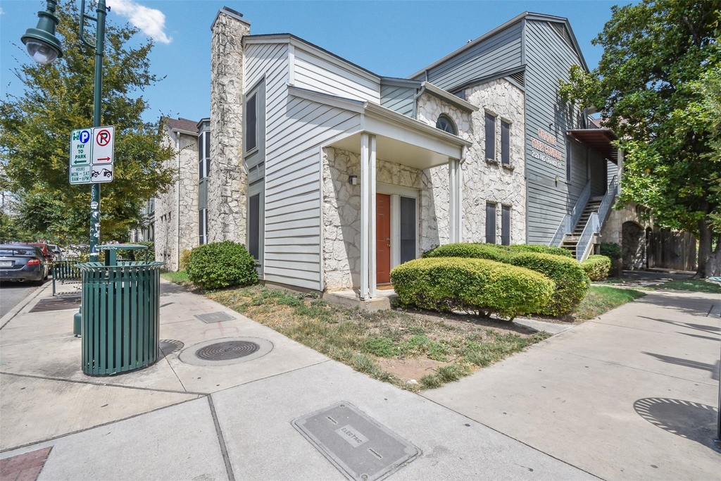 2529 Rio Grande St - Photo 26