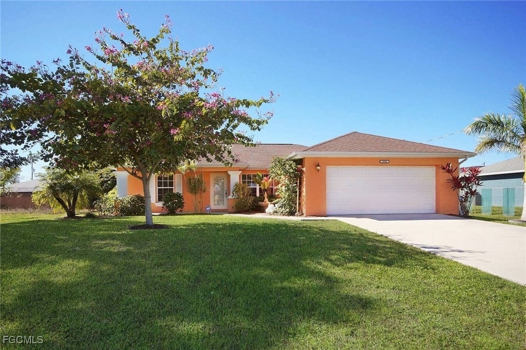 1916 Nw 13th Place - Photo 3