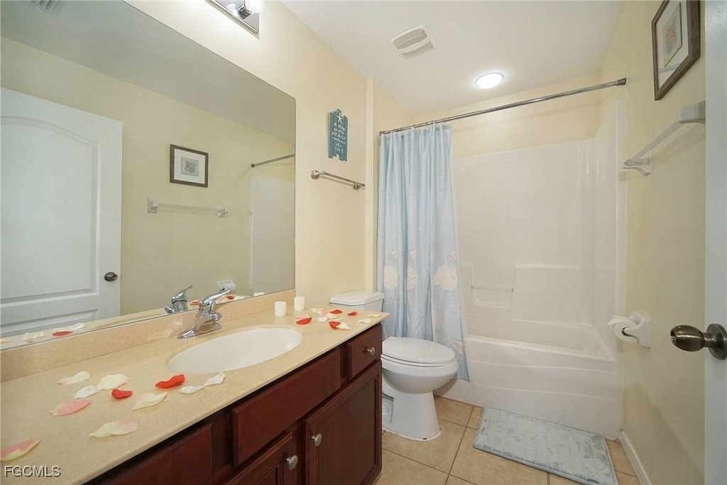 1916 Nw 13th Place - Photo 11