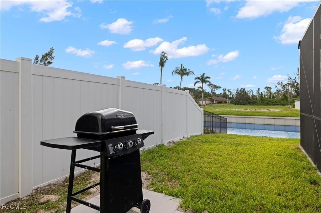 1137 Sw 18th Court - Photo 24