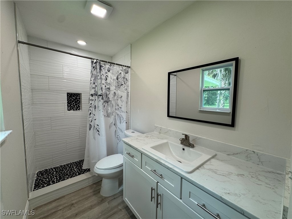 221 18th Avenue Nw - Photo 8
