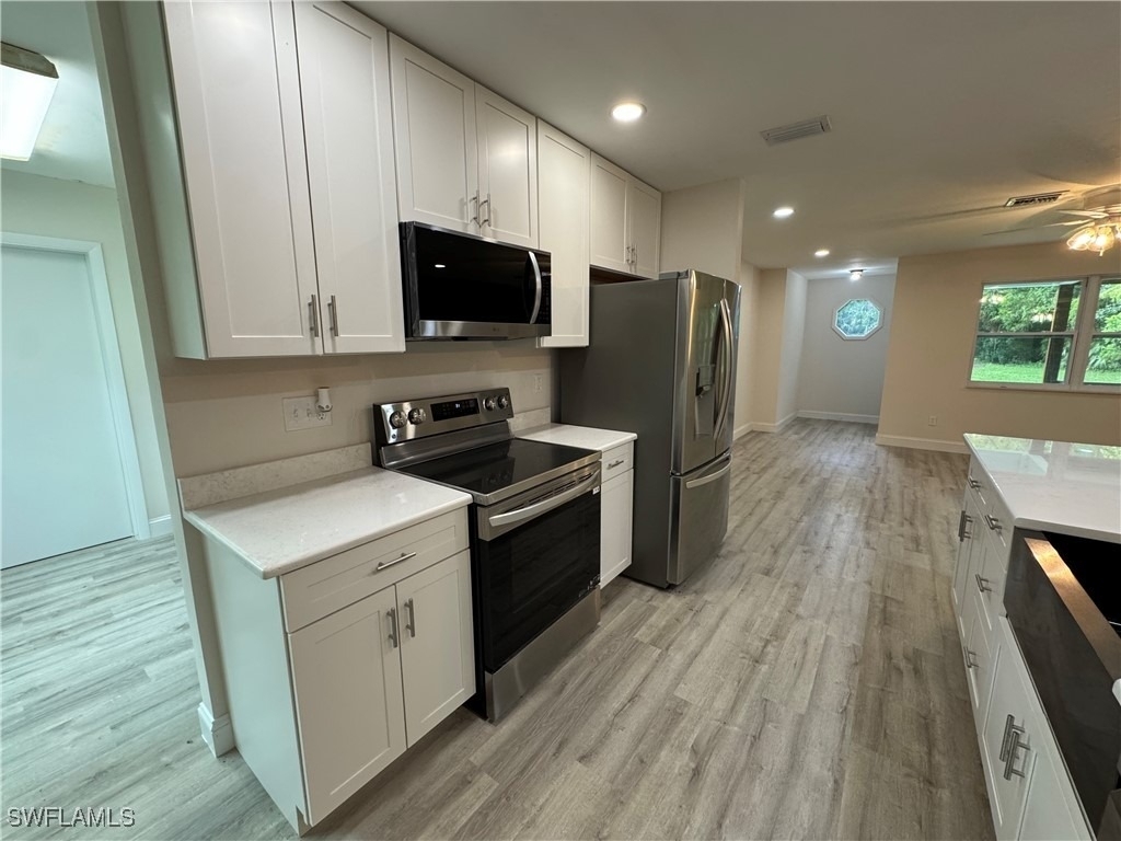 221 18th Avenue Nw - Photo 3