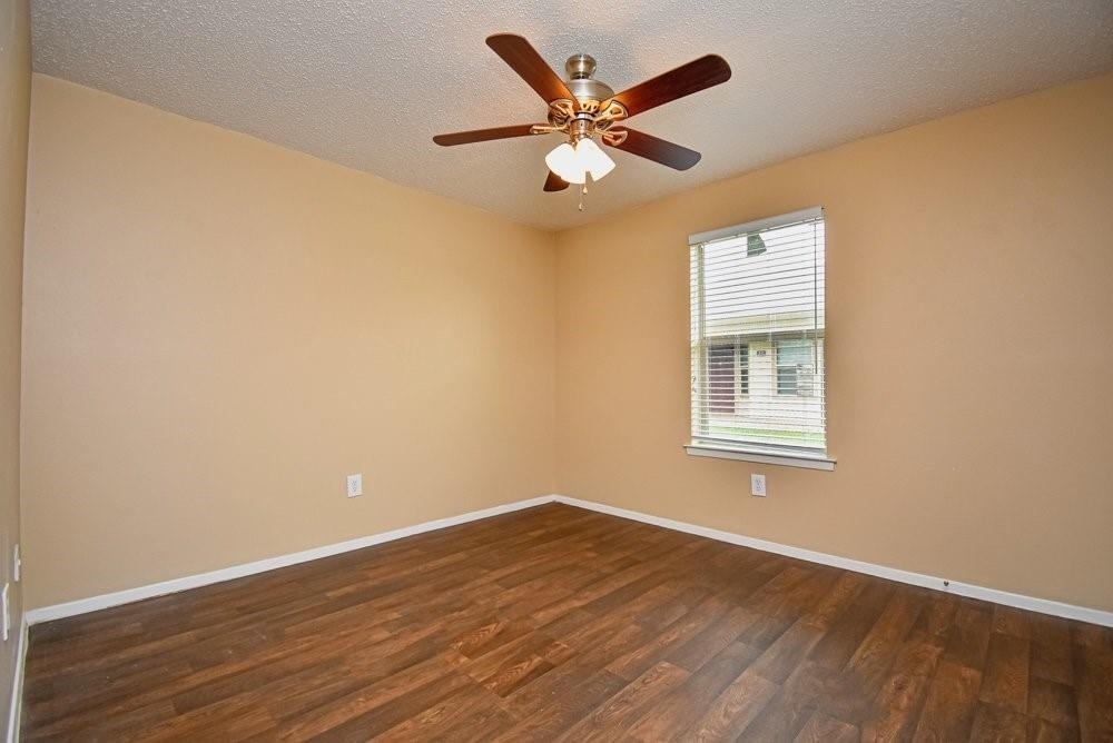 1308 Jacksonville Dr - Photo 8
