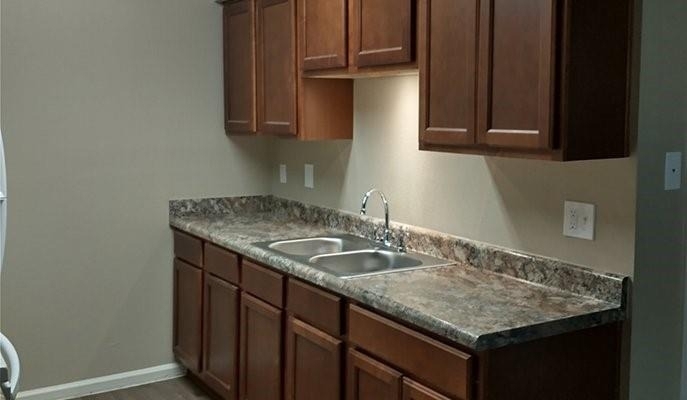 501 Henderson Ave - Photo 1