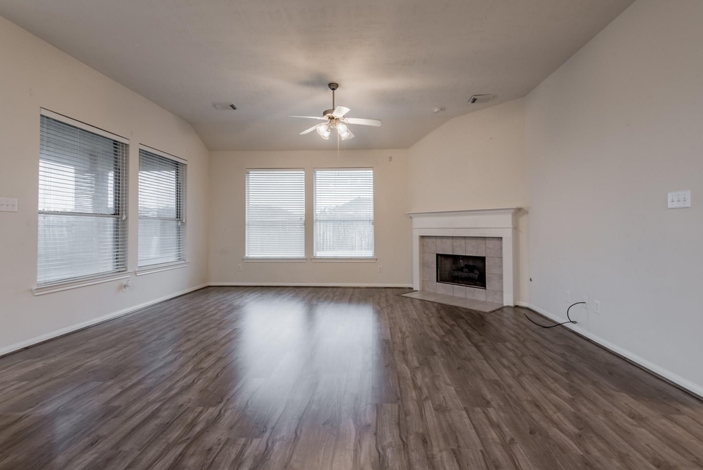 24623 Blane Drive - Photo 14