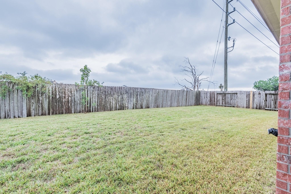 24623 Blane Drive - Photo 26