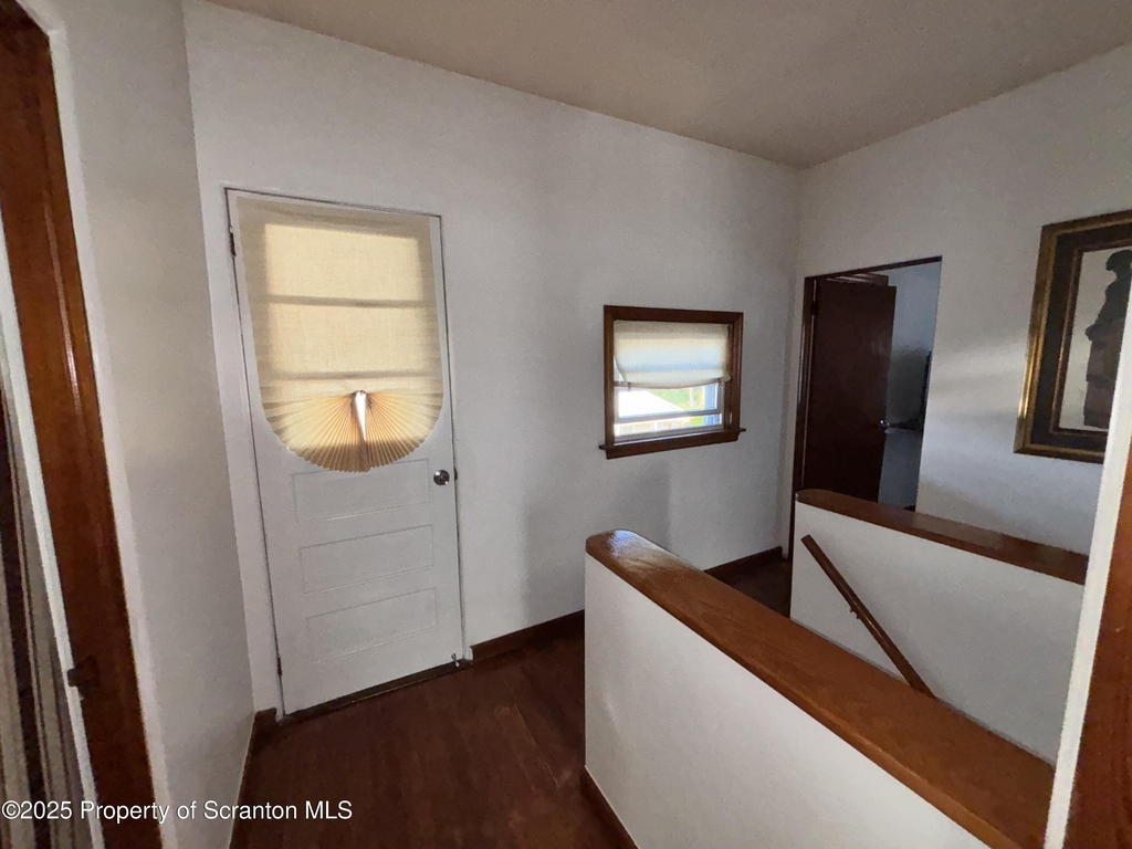 719 Saginaw Street - Photo 19