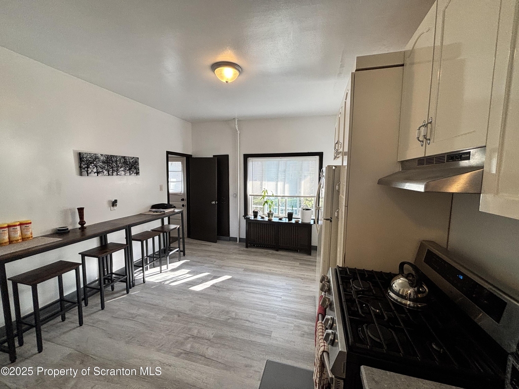 719 Saginaw Street - Photo 9